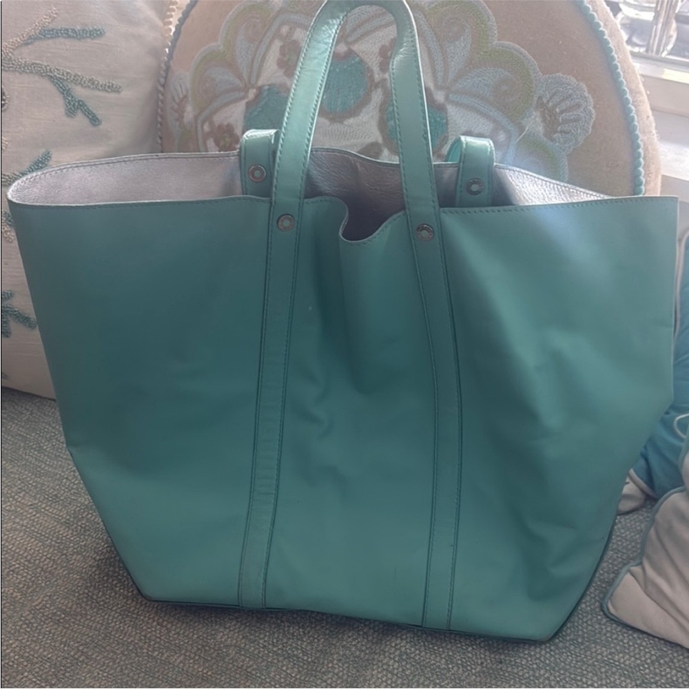 Bundle of 2 Tiffany & Co. Leather Tote Bags - Picture 2 of 16